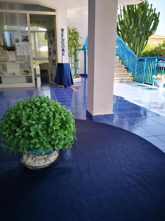 Nido Colorato Appartaments-Rooms Fontane Bianche