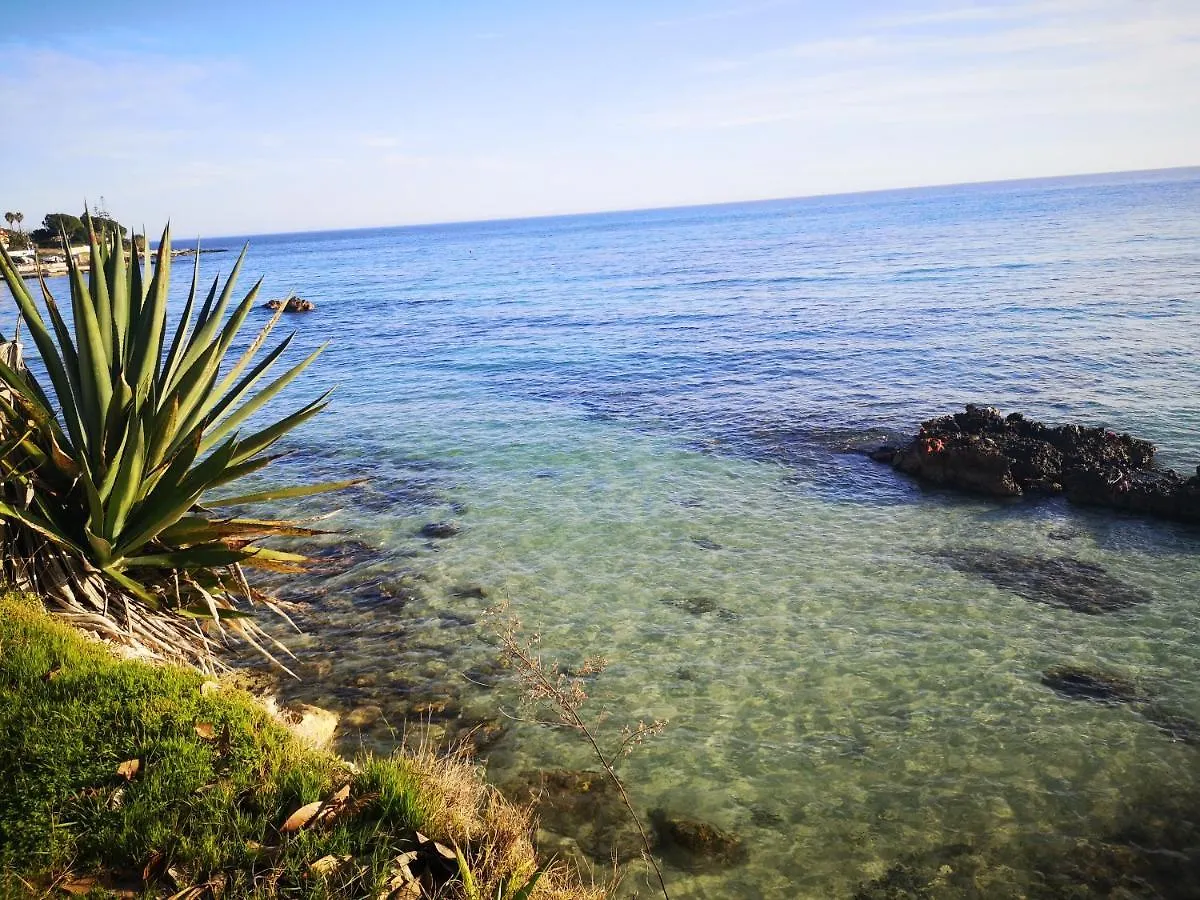 Nido Colorato B&B Fontane Bianche Bed & Breakfast