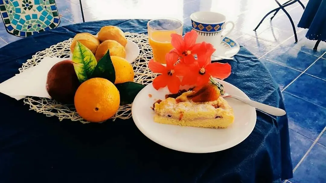 Bed & Breakfast Nido Colorato Appartaments-Rooms Fontane Bianche Italia